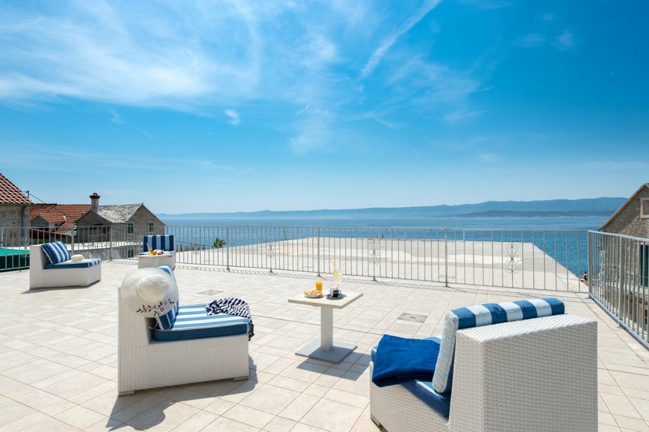 Riva Rooms Bol Exterior foto